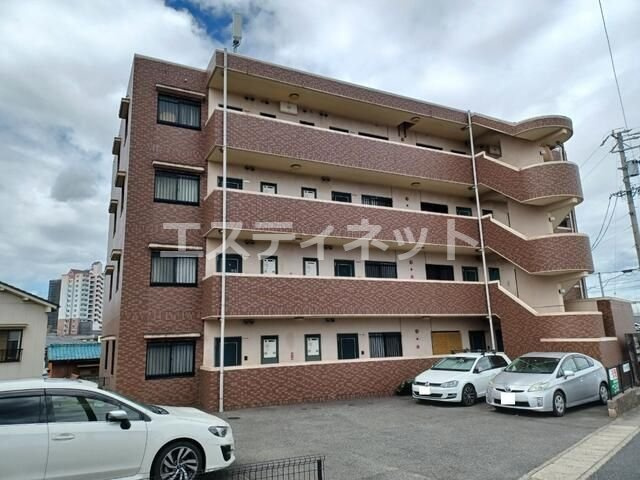 エポック三丁山の外観