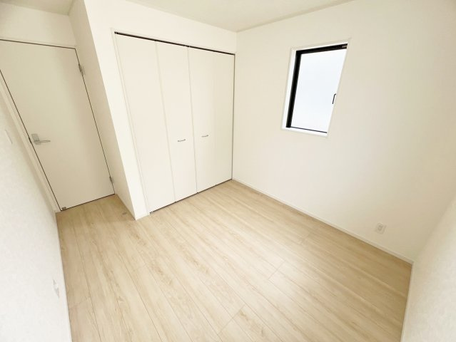 焼津市中根　第1／の洋室