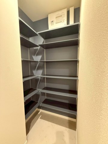 Ｌ’ｓ　Ｐｌｕｓ　豊玉中の玄関