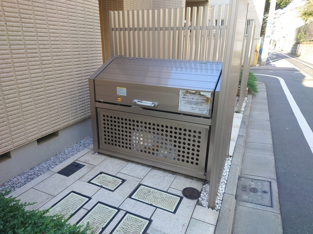 LUCE IKEBUKUROのその他共用部分|敷地内ゴミストッカー有