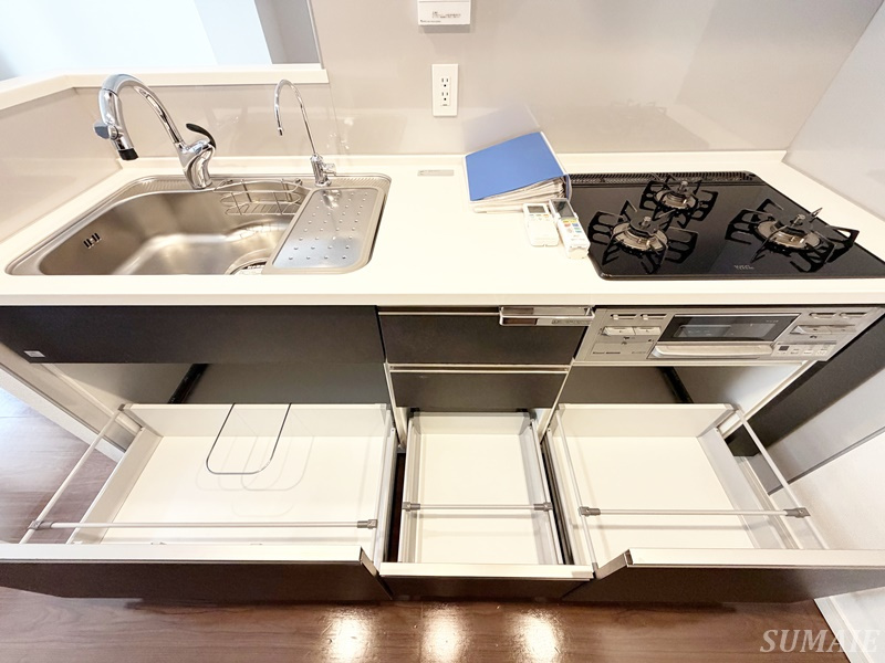 Theパームス西ヶ原の収納|キッチン下収納です☆