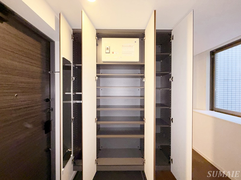 Theパームス西ヶ原の収納|シューズボックスです☆