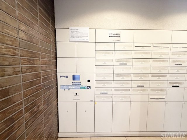 Theパームス西ヶ原のその他共用部分|宅配BOXです☆