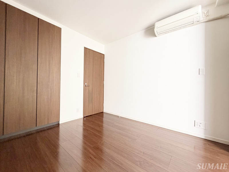 Theパームス西ヶ原の寝室|別角度から見た寝室です☆