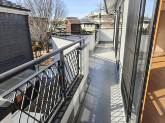 【バルコニー】