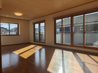 【居間・リビング】