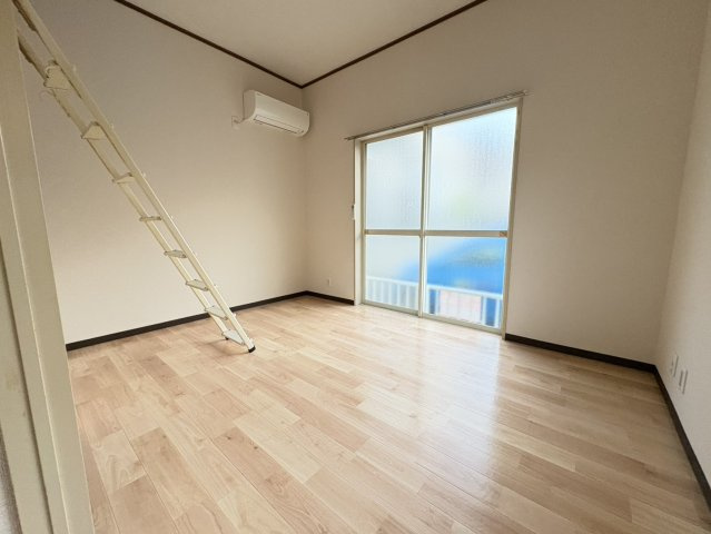 カーサセレーネⅢの居間・リビング