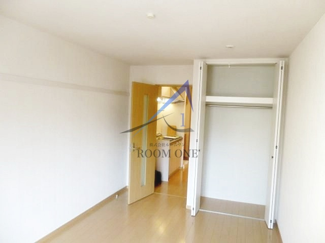 モンテピアＶの居間・リビング|洋室のお部屋です。