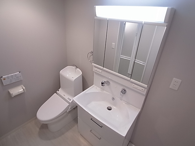 神戸市長田区長尾町１丁目のアパートの洗面所|イメージ