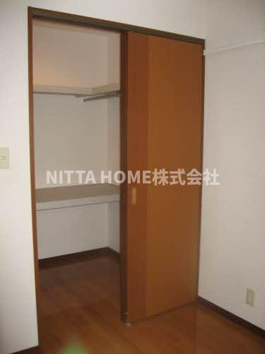 メゾン・ド・エムズの収納|ウォークインクローゼットです★