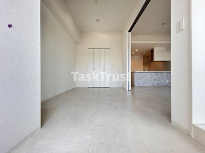 【洋室】 | ジャルディーノ関目