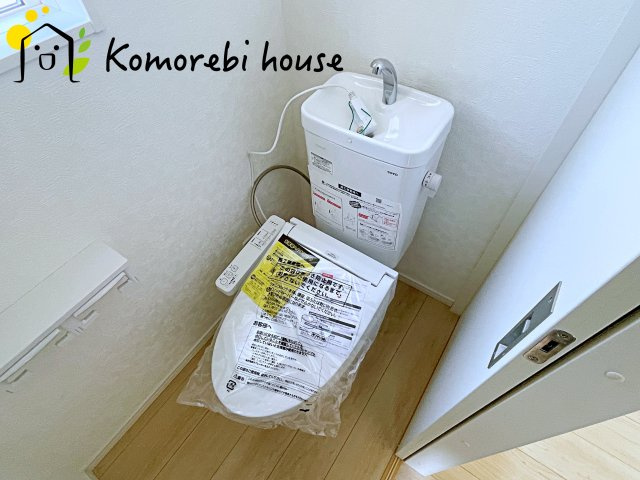 上尾市上尾下　第2　Ⅱ期　新築一戸建て　クレイドルガーデン　05のトイレ|ゆったりとした空間のトイレです