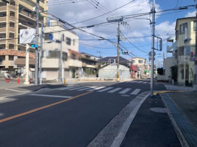 【前面道路含む現地写真】 | Livele Garden.S松原天美東3期　2号棟 | 前面道路も広々としています！(2026年3月10日撮影）