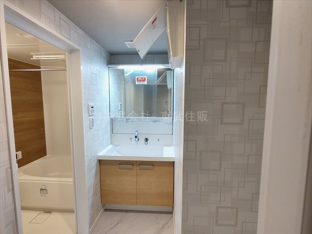 【独立洗面台】 | キャッスル川越南大塚 | 朝の支度にも助かる、独立の洗髪洗面化粧台