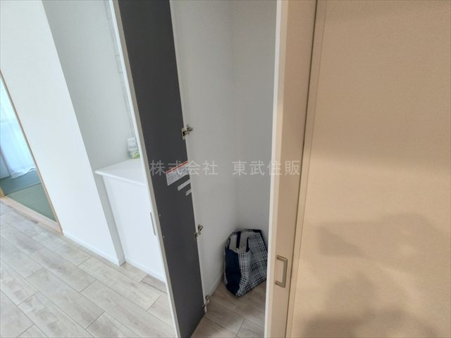 【居間・リビング】 | キャッスル川越南大塚 | リビング収納