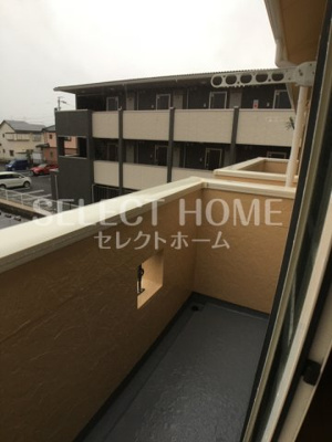 【バルコニー】 | セレーノC | 広々としたバルコニーです