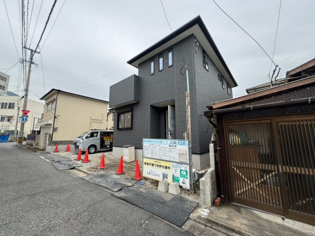 SUN COURTーサンコート－小倉北区神岳2丁目【小倉北区　新築戸建て】の前面道路含む現地写真|現地撮影　2026,3,13　SUN COURTーサンコート－小倉北区神岳2丁目【小倉北区　新築戸建て】