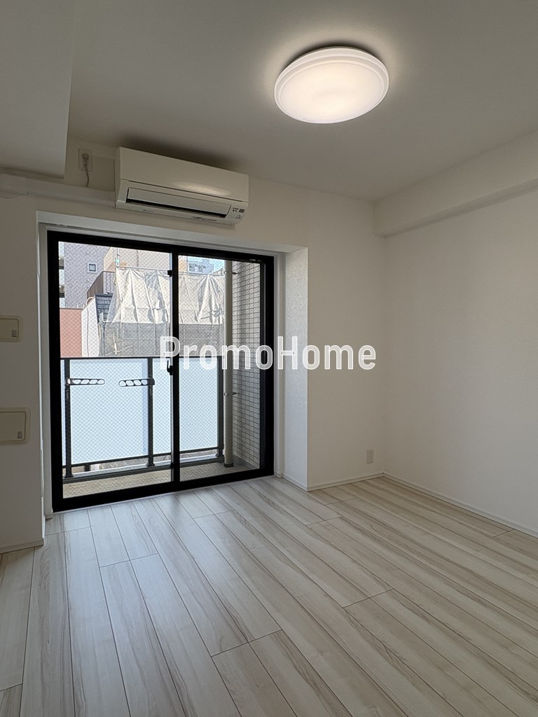 エスレジデンス新御徒町イーストの居間・リビング