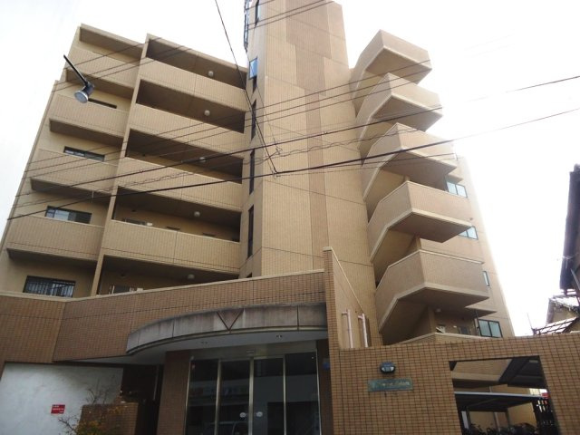 プリムローズ高田の外観