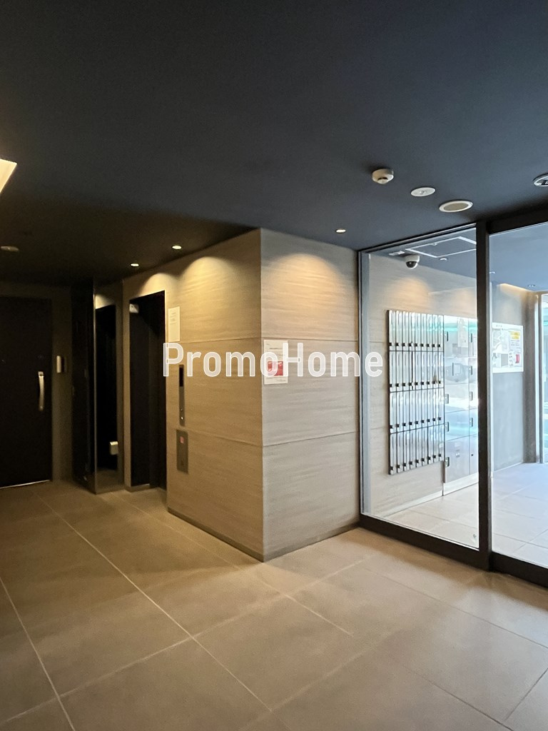 エスレジデンス新御徒町イーストのロビー