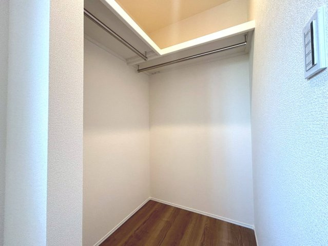 【商談中】リーブルガーデン　一宮市祐久第2　全1区画分譲の収納|ウォークインクローゼットです。