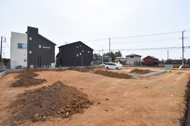 コンフォートプレイスふじみ野市駒林　全7区画　今回販売1区画の外観|DEFG区画の協定道路は幅員約12m、車庫入れにとてもゆとりがあります。