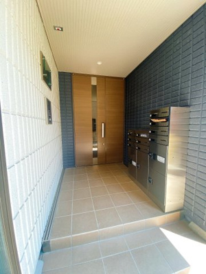 【エントランス】 | Skip-Step