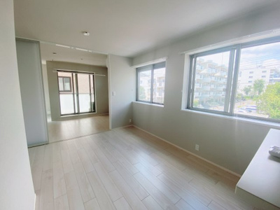 【居間・リビング】 | Skip-Step