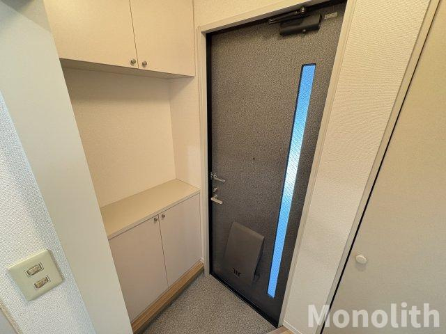 エスポアール北豊中の玄関