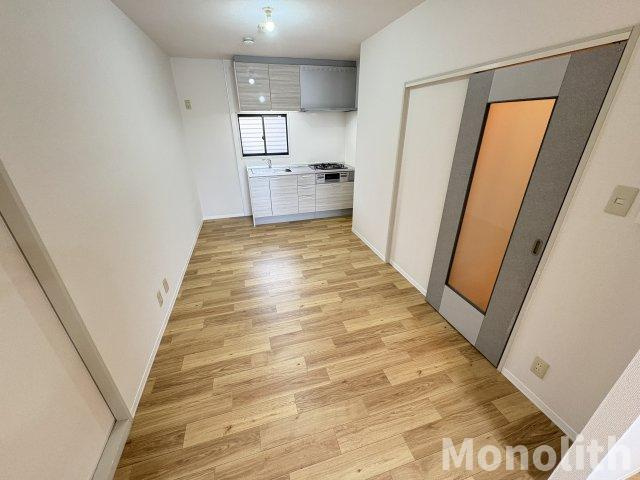 エスポアール北豊中の居間・リビング