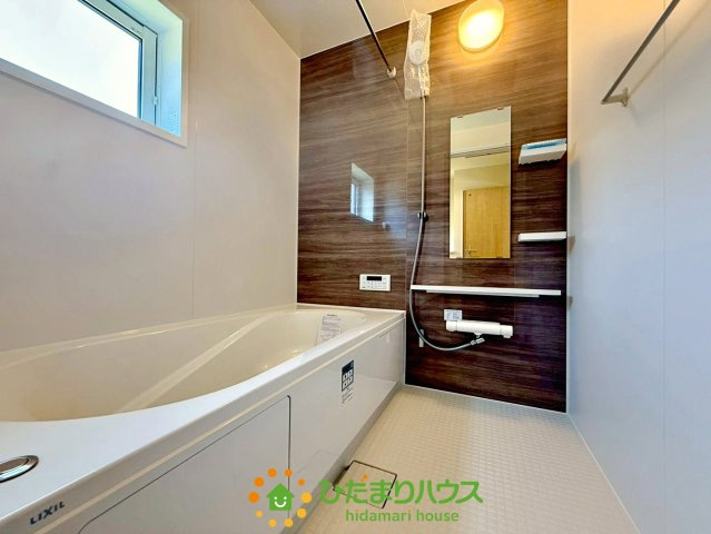 久喜市本町2丁目2期　新築一戸建て　01　の浴室
