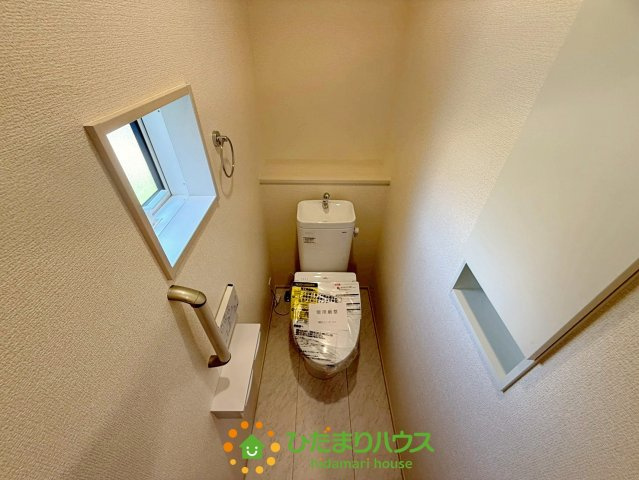 久喜市本町2丁目2期　新築一戸建て　01　のトイレ