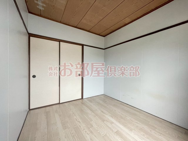 朝妻サンハイツの洋室|広々とした洋室です