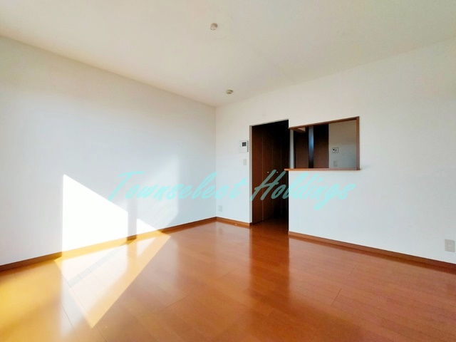 鎌倉市扇ガ谷１丁目のアパートの寝室|8帖の洋室♪