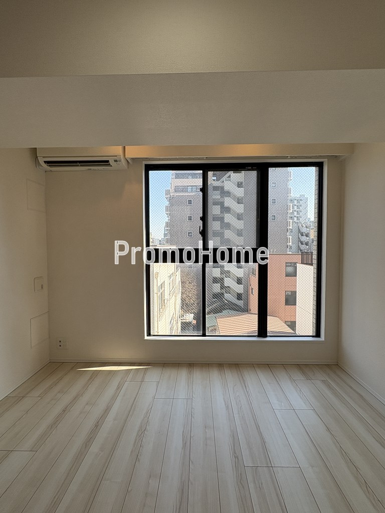 エスレジデンス新御徒町イーストの洋室