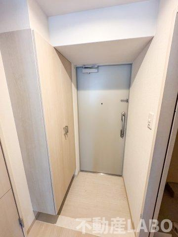 アストラルグラミアベノの玄関