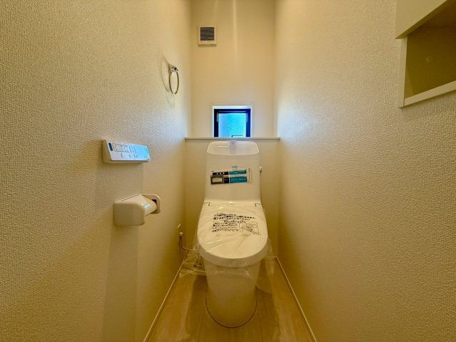 グラファーレ野市町西野5期1棟1　新築戸建住宅のトイレ|2階にもトイレがあるので安心☆