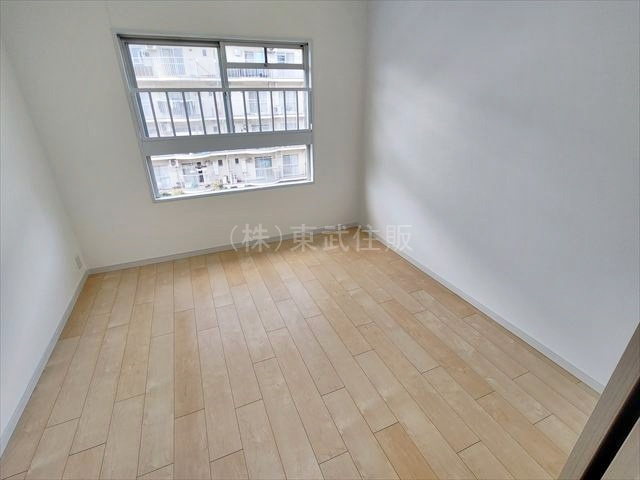 【子供部屋】 | 志木ニュータウン南の森弐番街4号棟 | 北側5.0帖洋室　子供部屋にいかがでしょうか