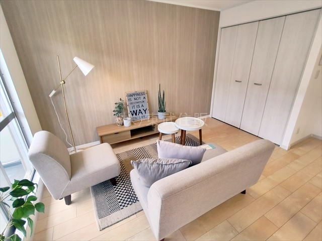 【内装】 | 志木ニュータウン南の森弐番街4号棟 | 明るいリビングです