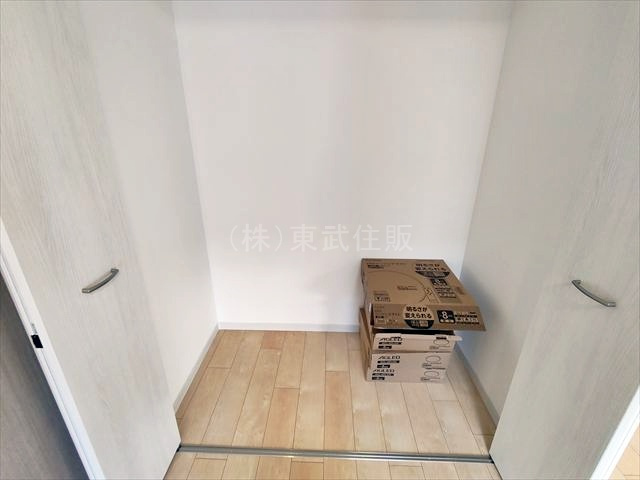 【構造・工法・仕様】 | 志木ニュータウン南の森弐番街4号棟 | リビング収納