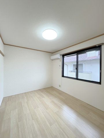 のぎく　Ａの洋室