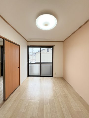 のぎく　Ａの洋室