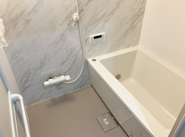 South　Woodの浴室