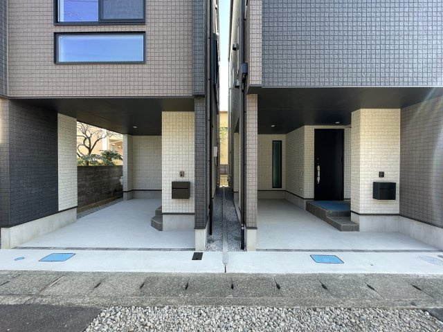 駅前の賑やかさは、住む家の近くにはいらない！それが戸建の魅力！だから、良い『鎌倉市大船４丁目』新築戸建の外観|外はこのようになっています