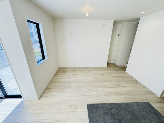 流山市三輪野山１丁目新築戸建（三輪野山８期）の洋室|3.3帖洋室スペース