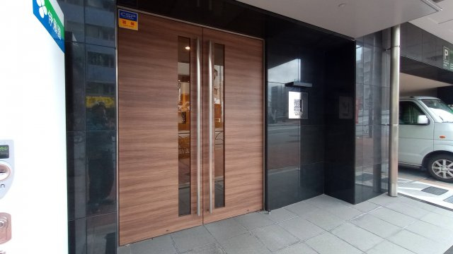 コンシェリア東京AQUA VERTのエントランス