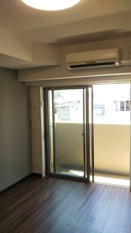 コンシェリア東京AQUA VERTの居間・リビング