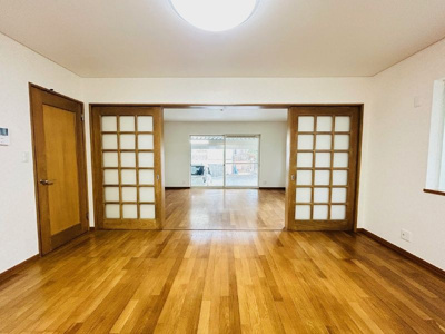 【居間・リビング】 | 王子台2丁目戸建て