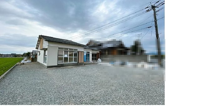 八代市鏡町下有佐戸建の駐車場