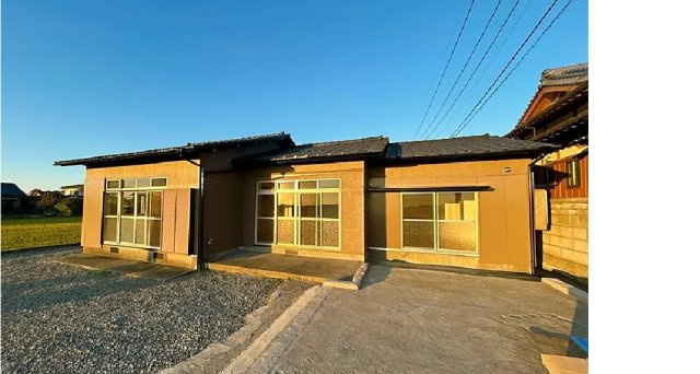八代市鏡町下有佐戸建の外観